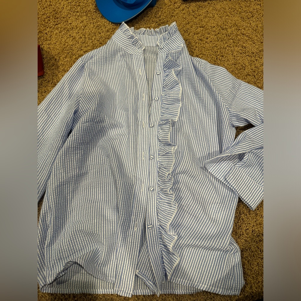4 blouses